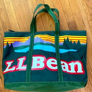 LL Bean Nylon Tote with zipper